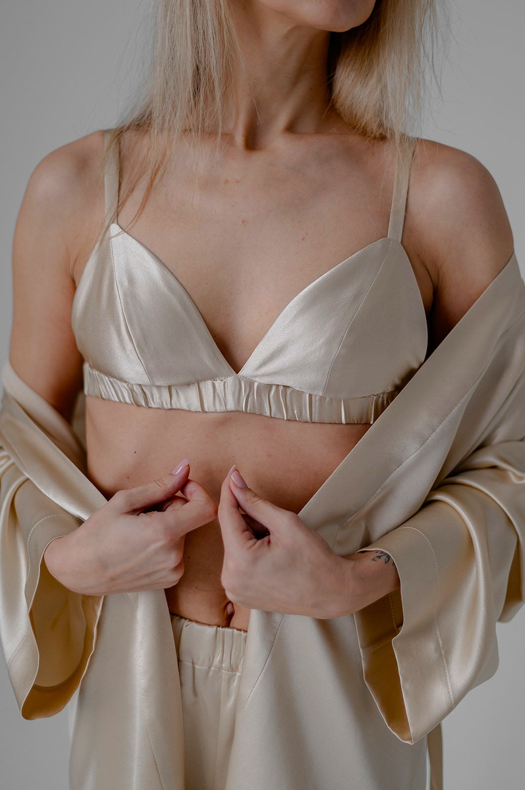 25 Momme Pure Mulberry Silk Bra - Golden Champagne