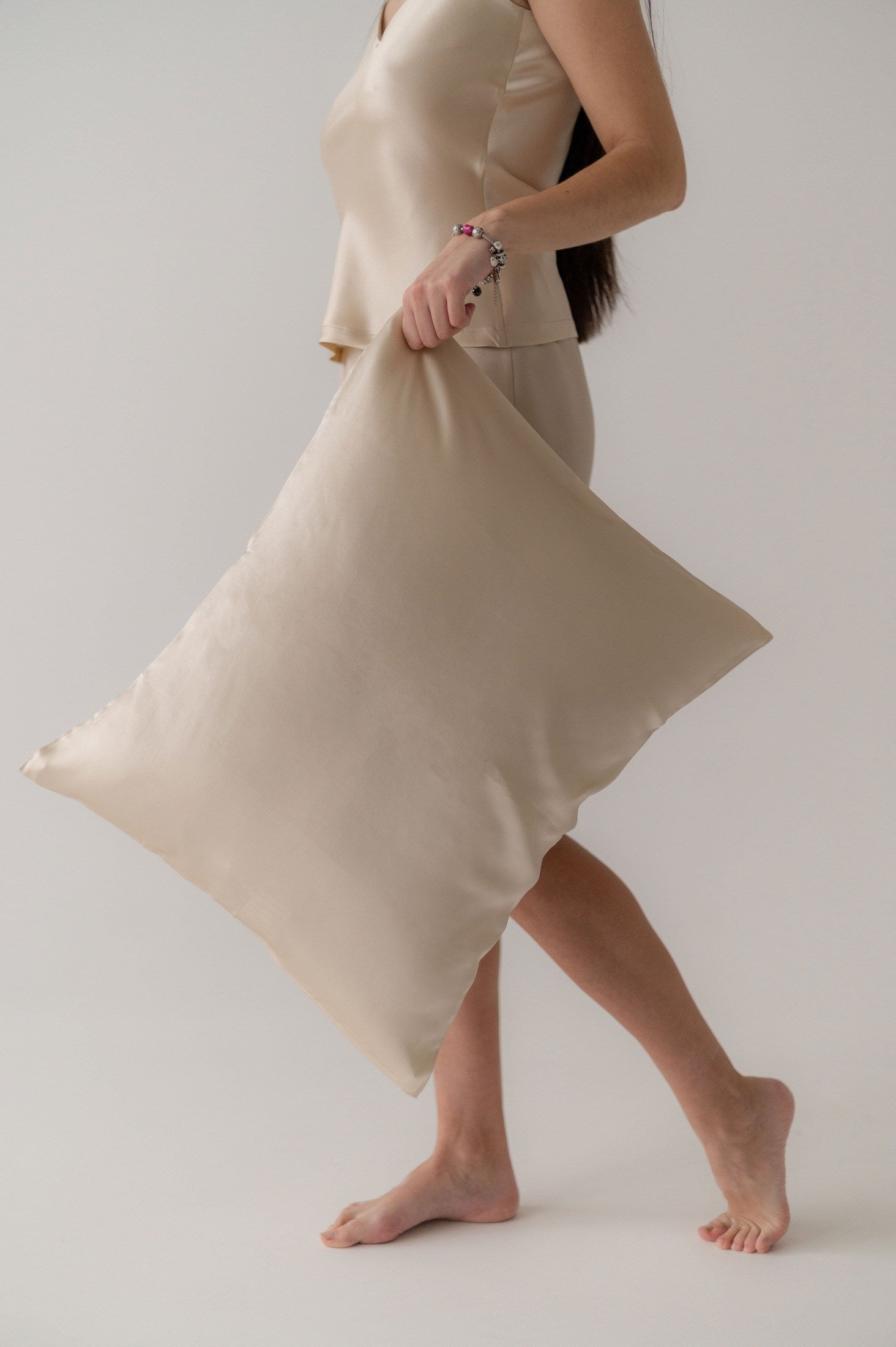 25 Momme Envelope Silk Pillowcase - Golden Champagne