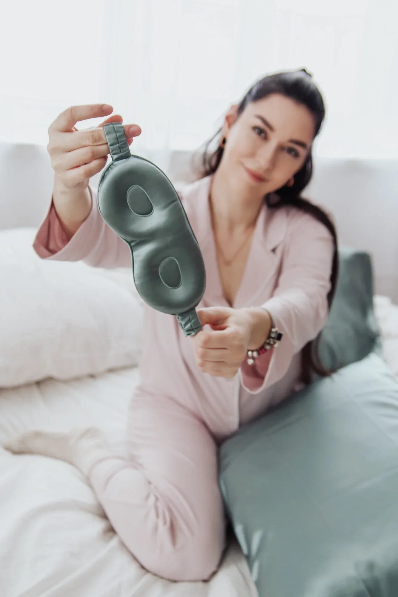 Silk Sleep Mask Guide: How to Choose Your Design