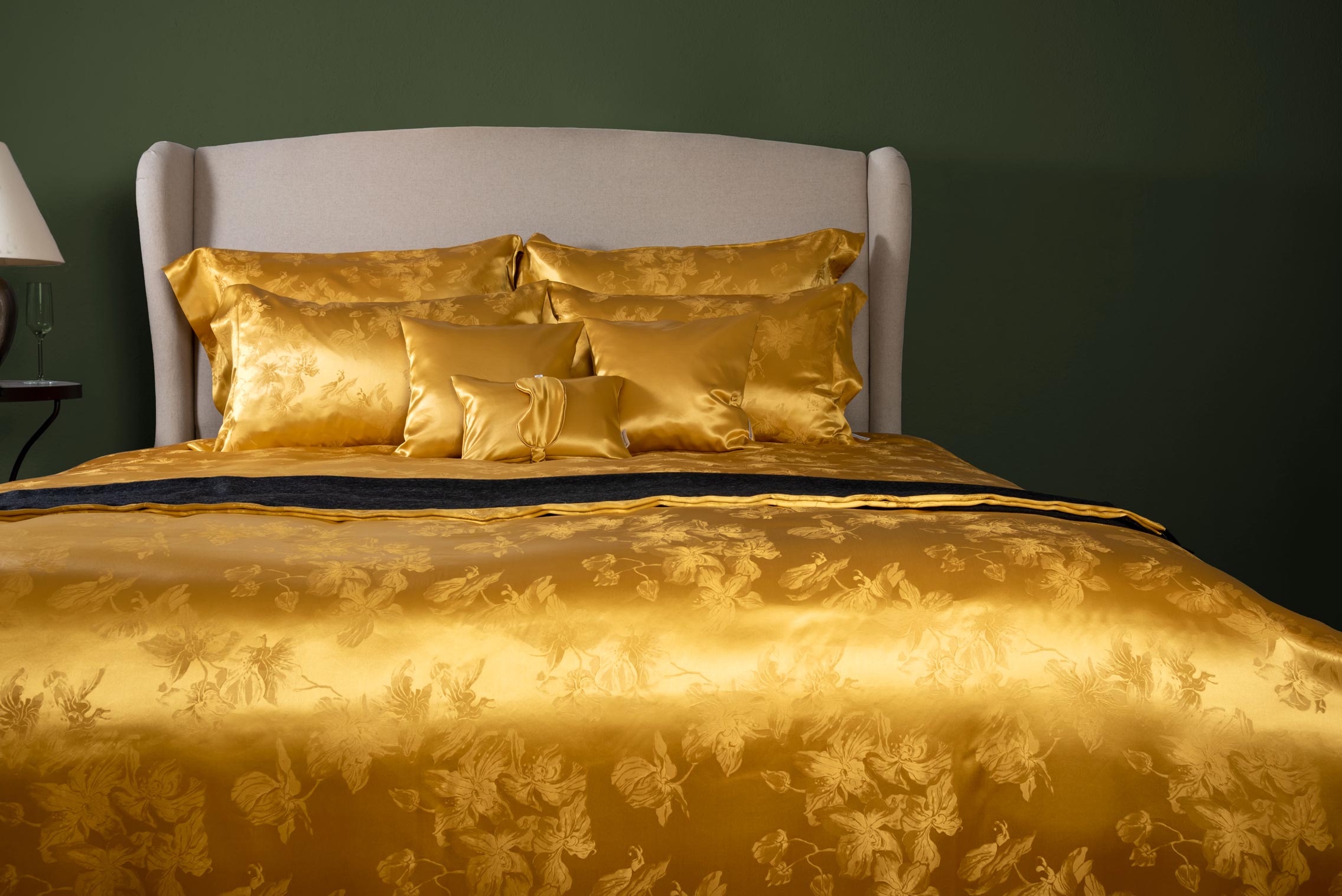 Jacquard Silk Duvet Cover Set - Ada Gold