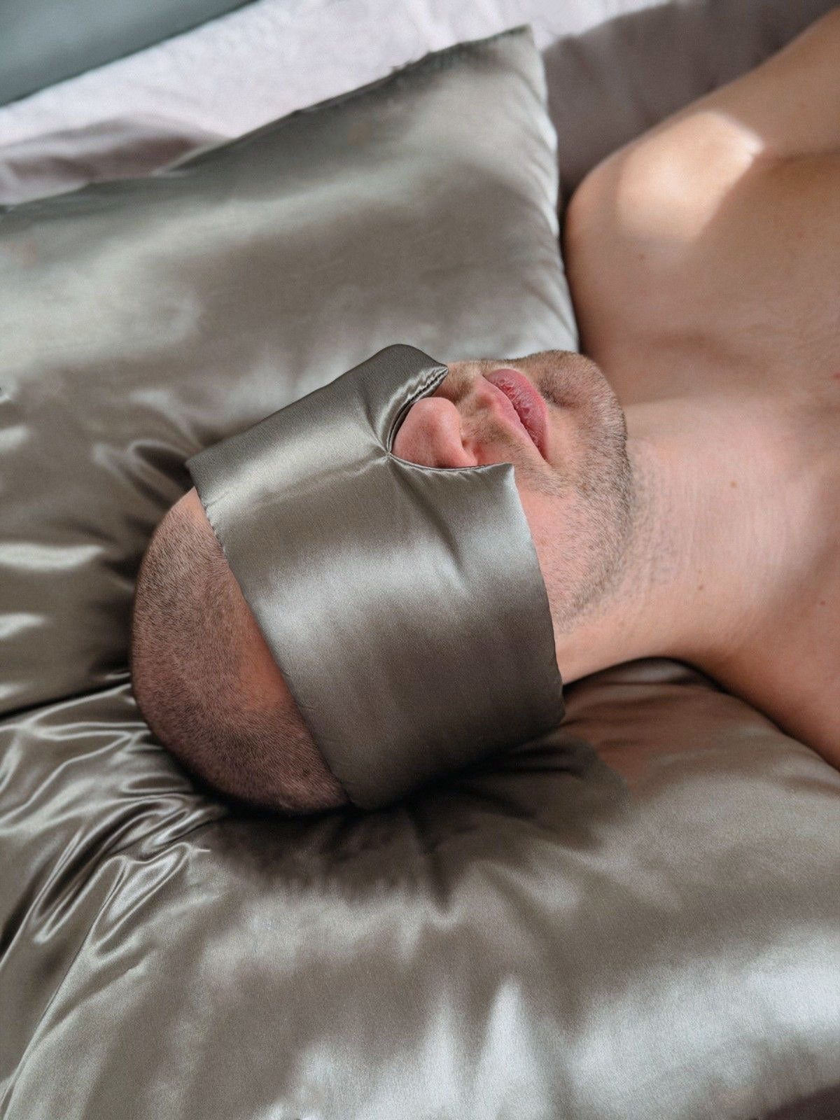 23 Momme Envelope Silk Pillowcase - Ash Gray