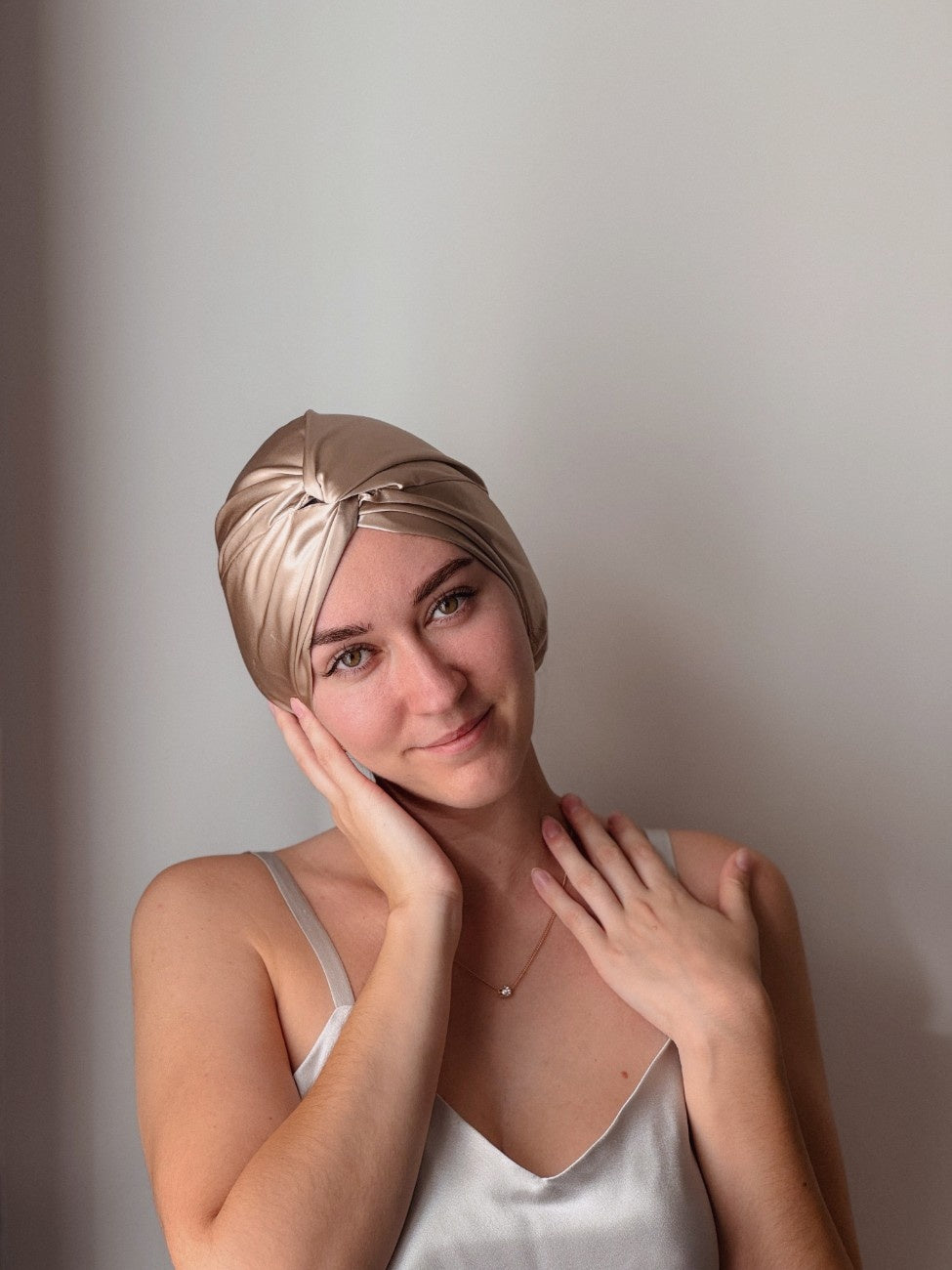 22 Momme Mulberry Silk Bonnet - Caramel