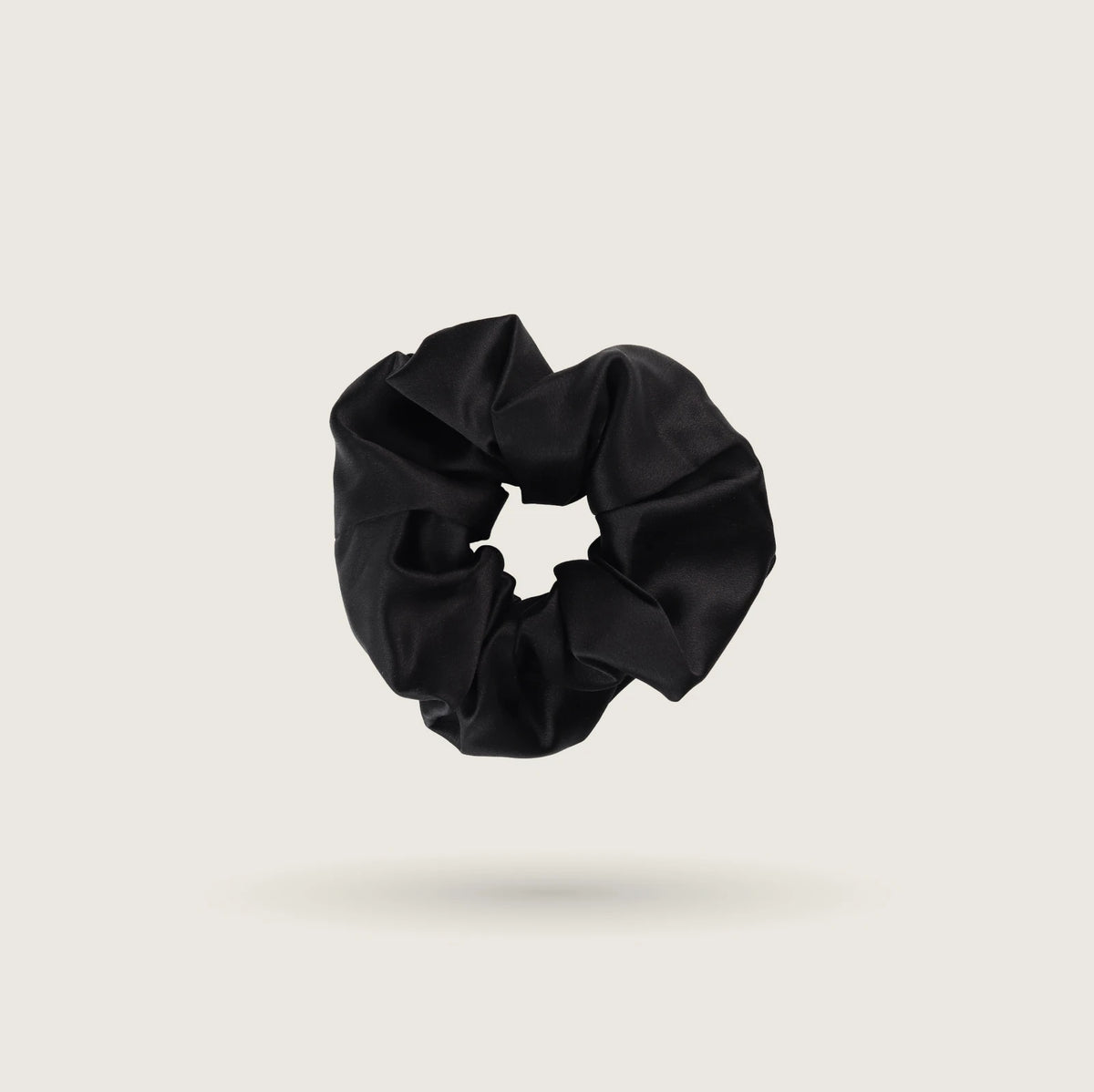 Large Midnight Black silk scrunchie, 6 cm wide, made of 100% mulberry silk, 23 momme, OEKO-TEX certified – SilkWide