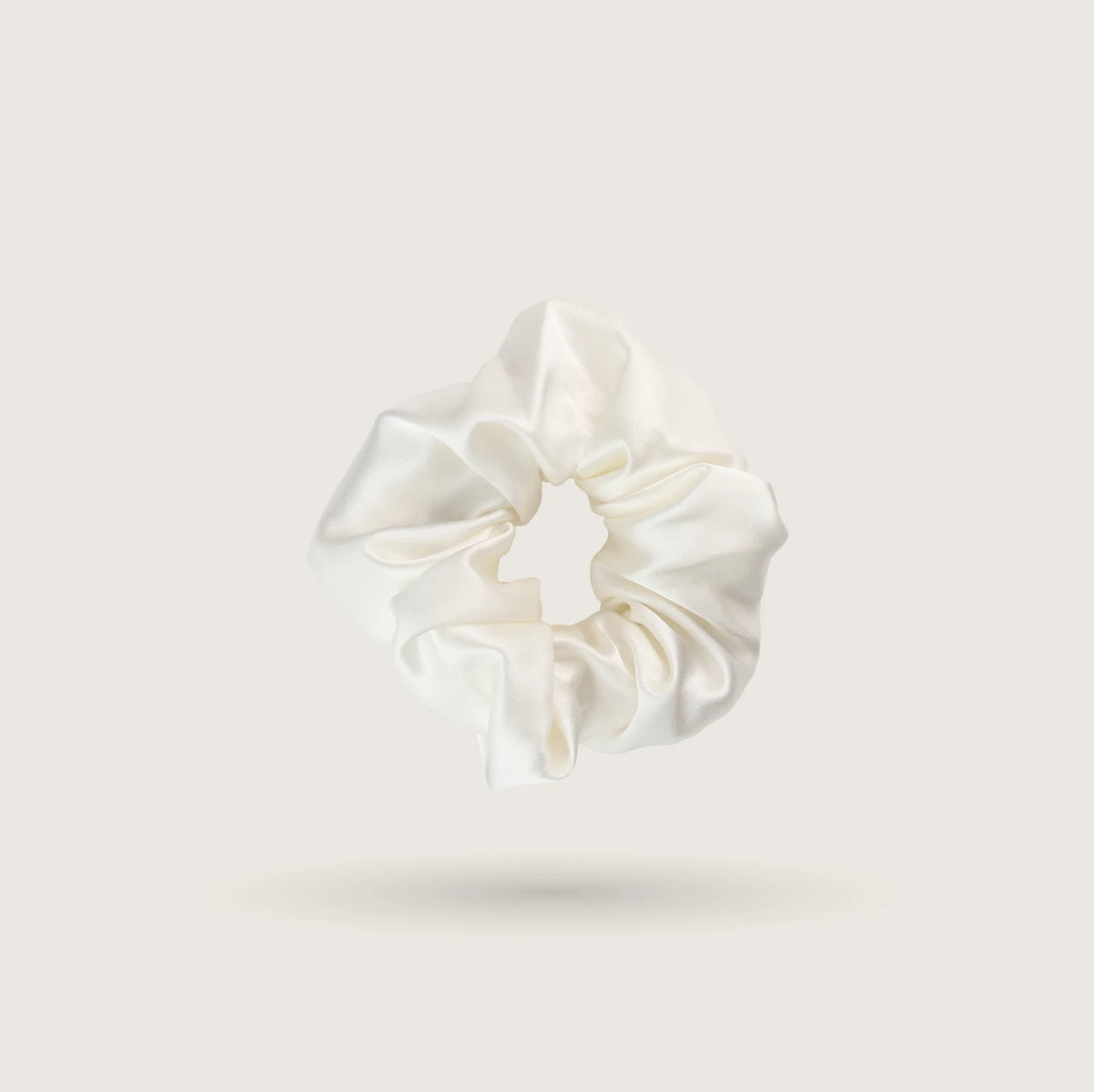 Large Moon Pearl silk scrunchie, 6 cm wide, made of 100% mulberry silk, 23 momme, OEKO-TEX certified – SilkWide