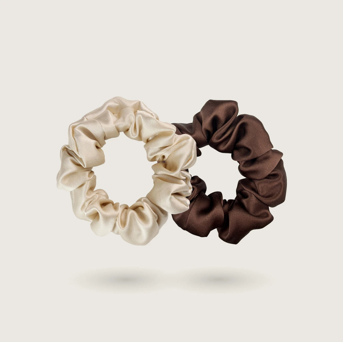 Medium silk scrunchies in Golden Champagne and Choco Brown, 100% mulberry silk, 23 momme, gentle on hair – SilkWide