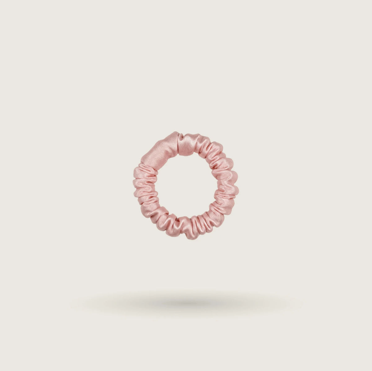 Micro Soft Pink silk scrunchie for kids and fine hair, 1 cm, 100% mulberry silk, 23 momme, OEKO-TEX certified – SilkWide