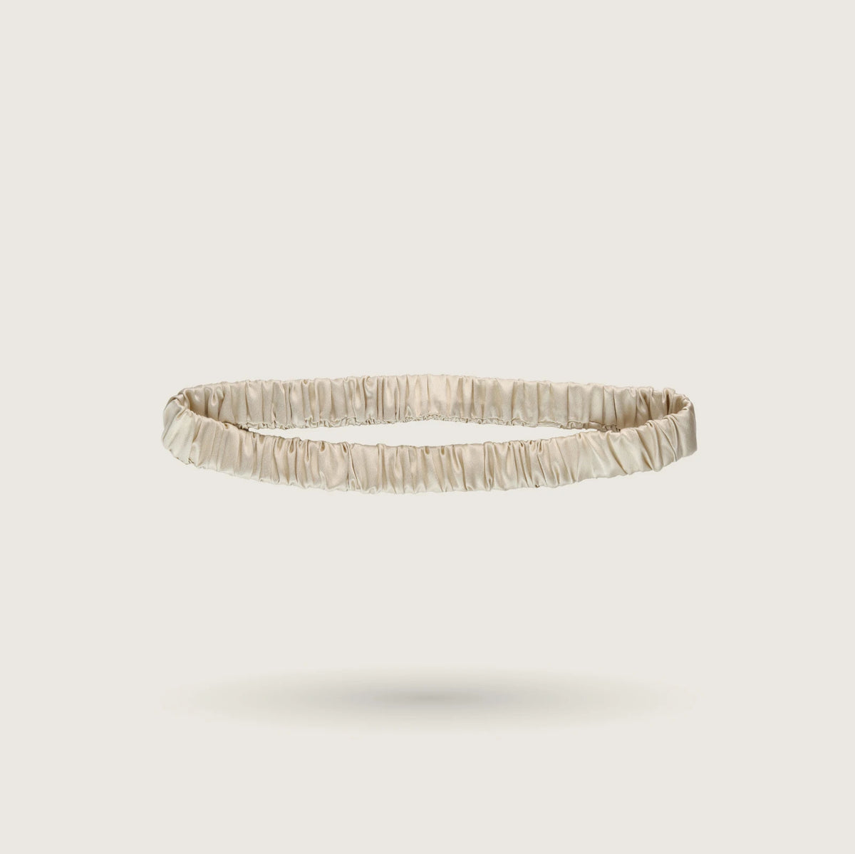 Minimal thin elastic silk headband in Golden Champagne, 100% mulberry silk, 23 momme, OEKO-TEX certified – SilkWide