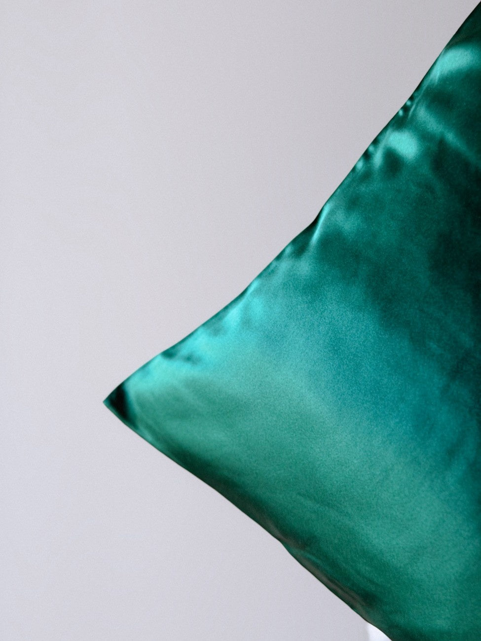 Шелковая наволочка - Изумрудный, 23 Момм