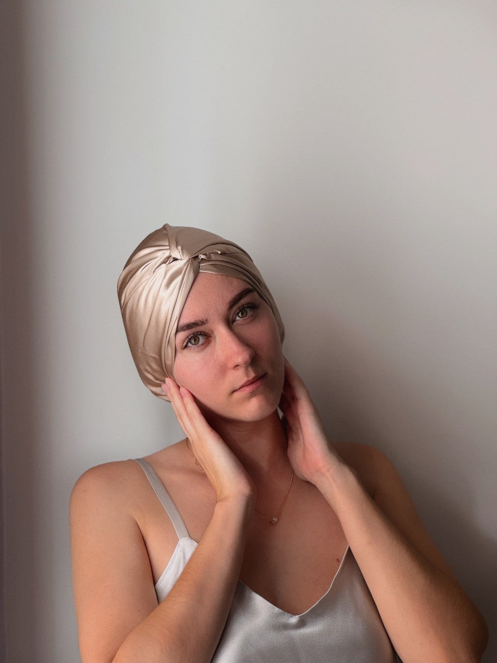 22 Momme Mulberry Silk Bonnet - Caramel