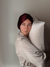 22 Momme Mulberry Silk Bonnet - Bordeaux