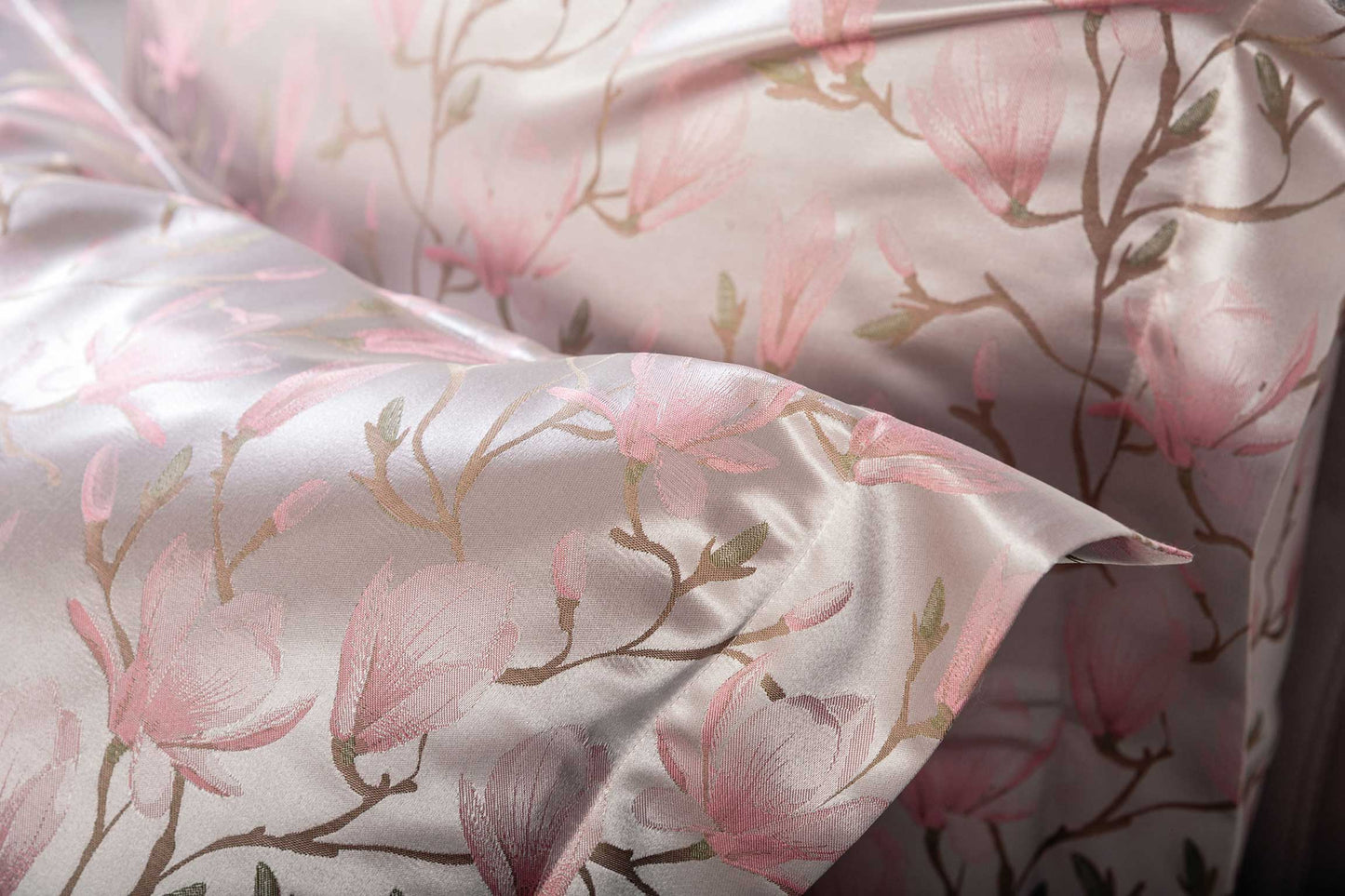 Jacquard Silk Duvet Cover Set - Magnolia