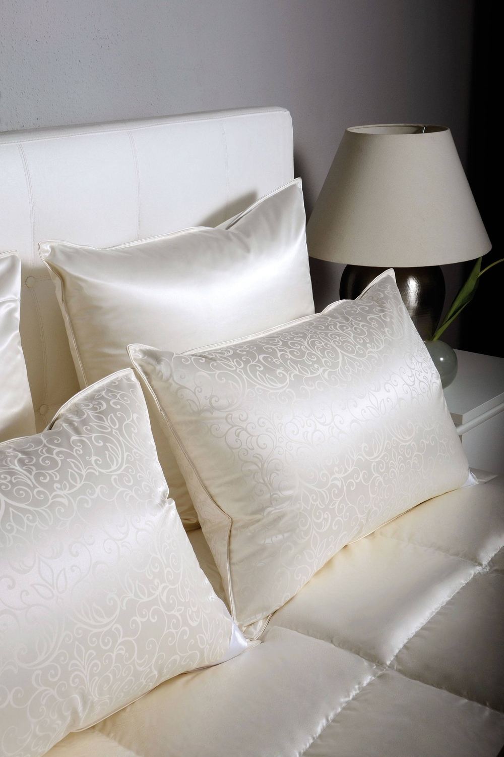 Silk Pillow with 3-Chamber Down & Feather Filling