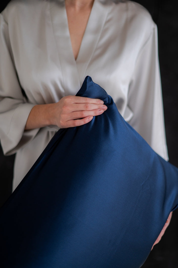 25 Momme Envelope Silk Pillowcase - Deep Navy