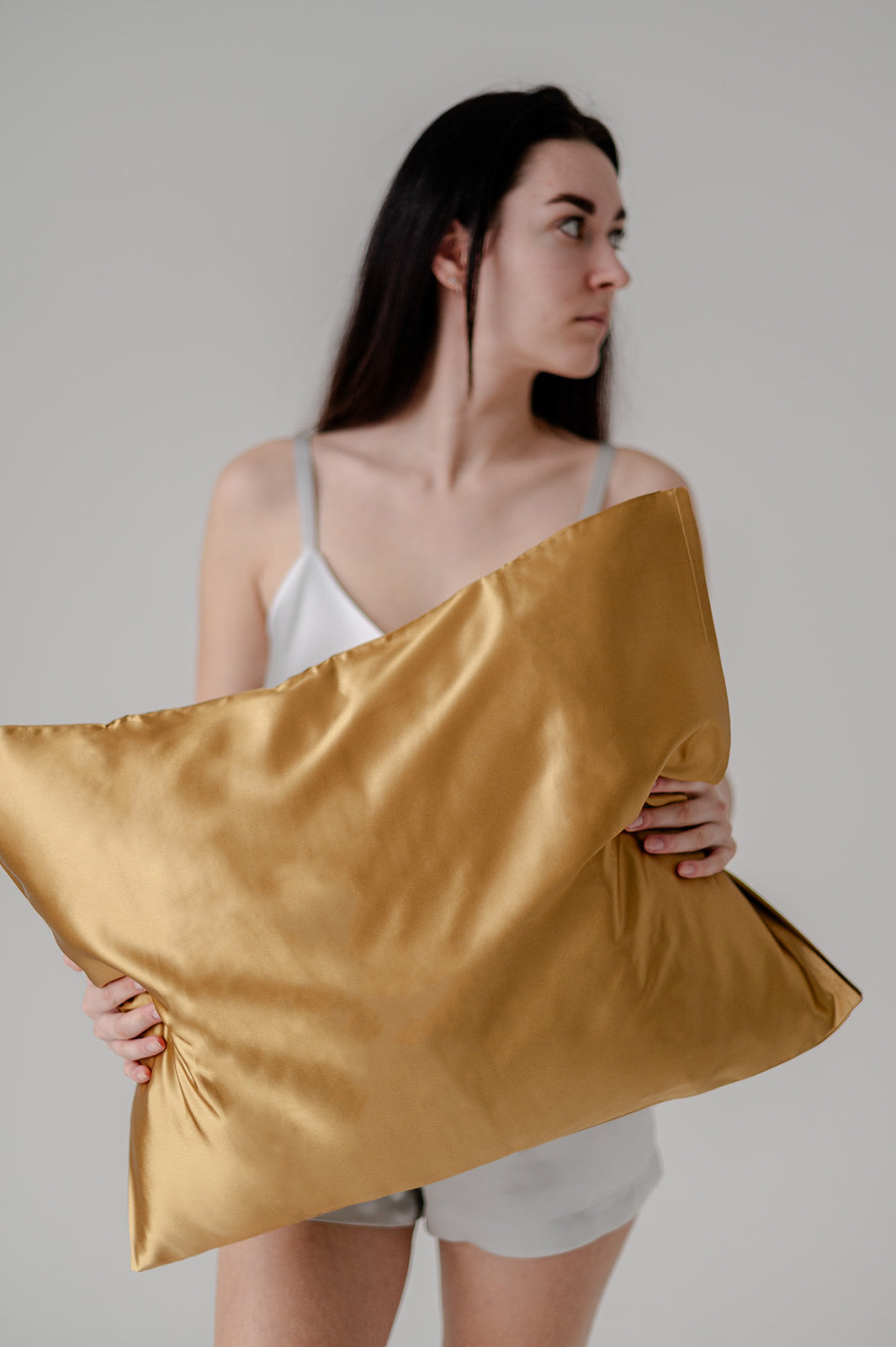 silk pillowcase gold, mulberry silk, available now