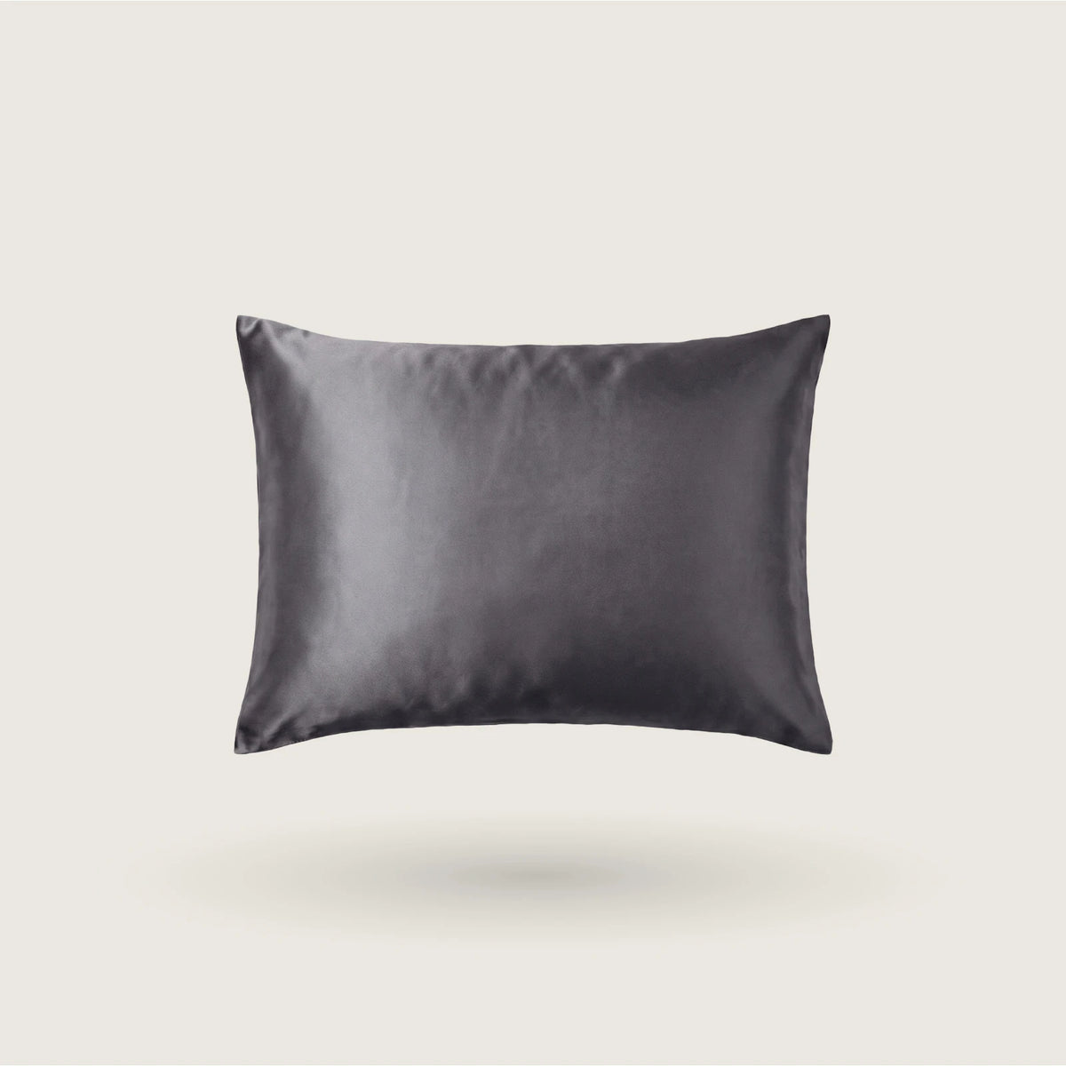 Seidenkissenbezug mit Umschlagverschluss, Farbe: Graphit, 100 % Maulbeerseide, 23 Momme, Qualität 6A, OEKO-TEX zertifiziert – SilkWide
