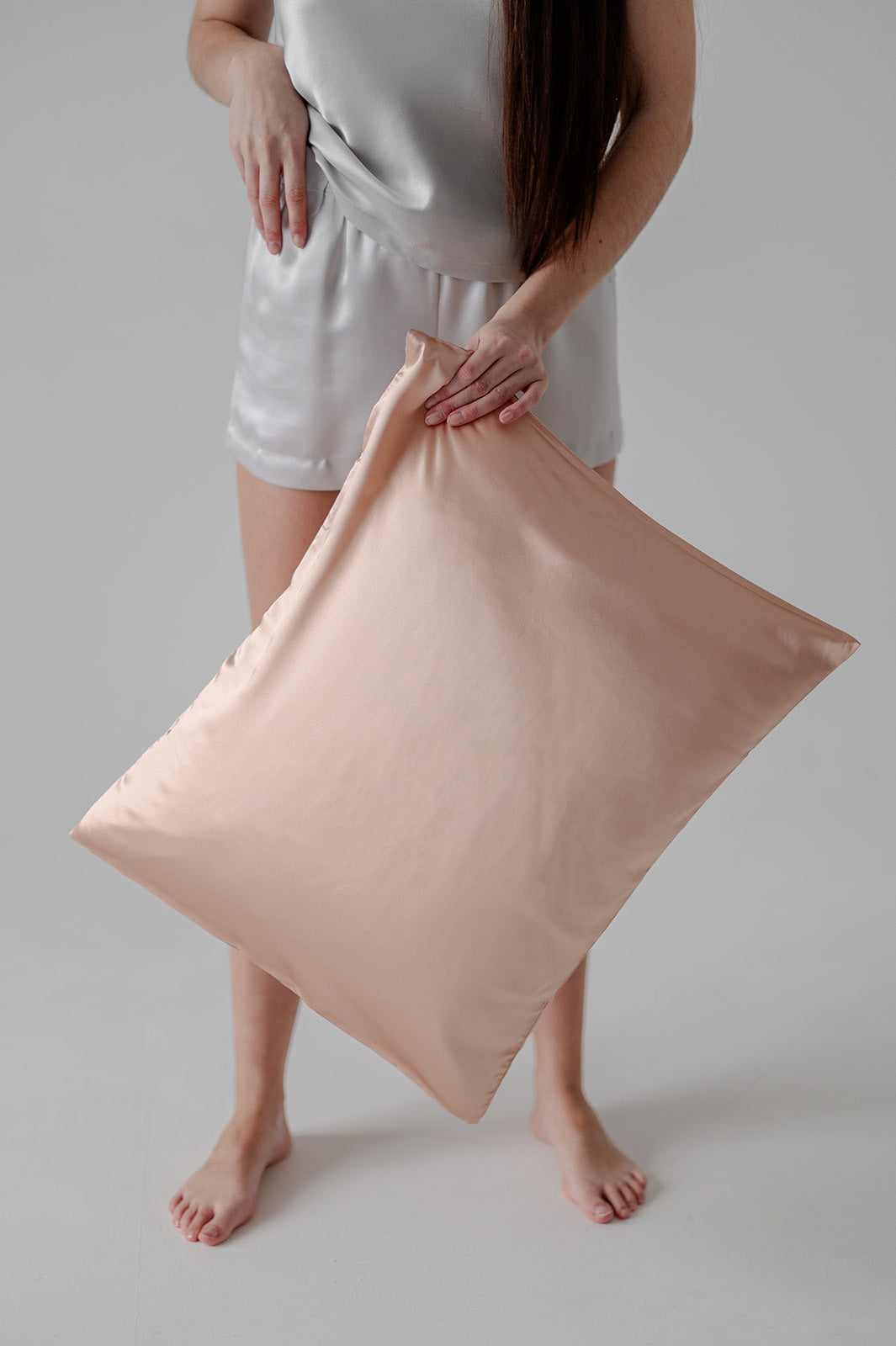 silk pillowcase rose gold, 22 momme, available now