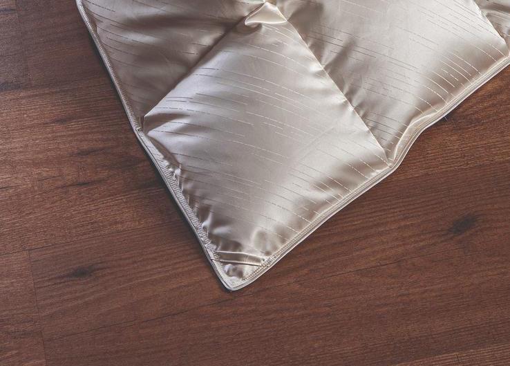 100% silk duvet with down filling