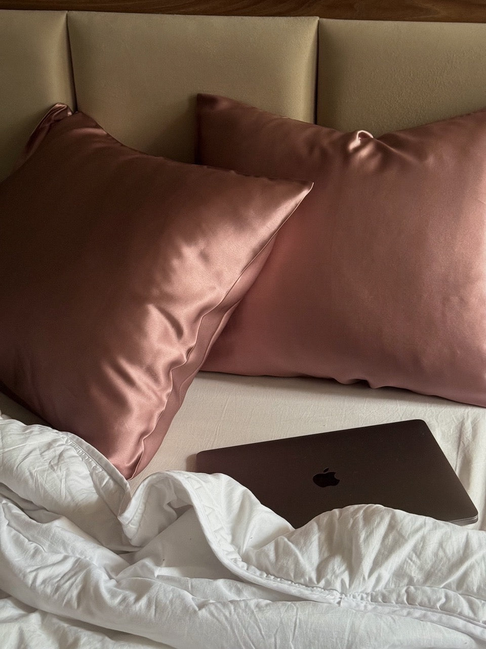 silk pillowcase pale mauve