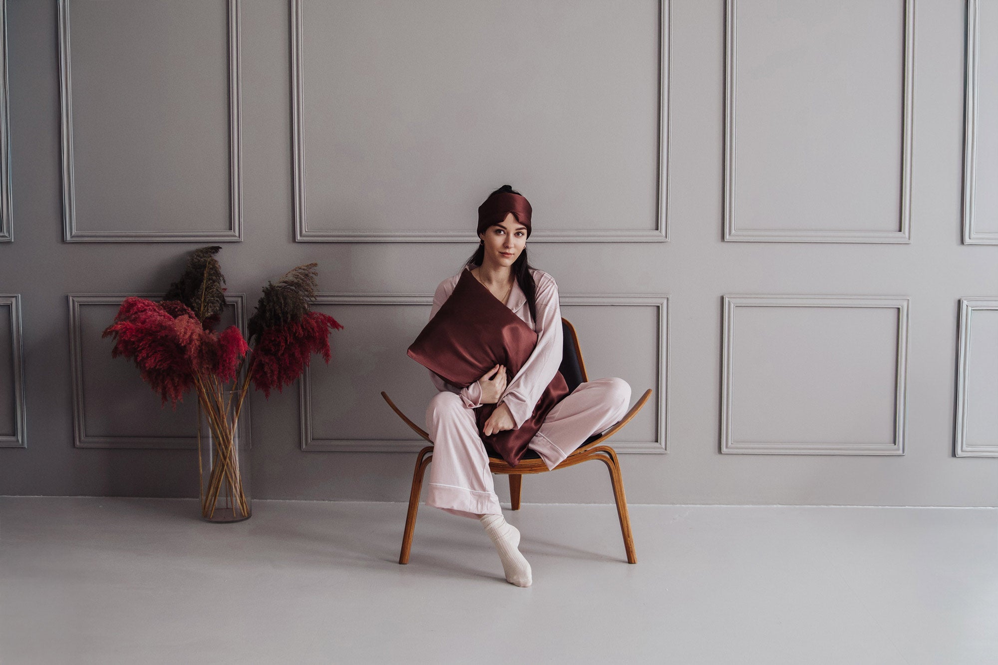 buy silk pillowcases, silk sleep masks, silk bonnets, silk accessories and more