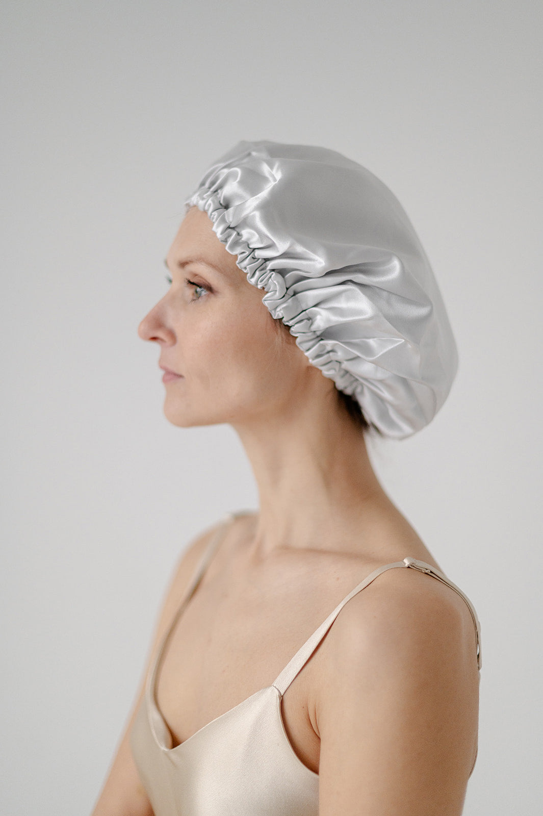 25 Momme Mulberry Silk Bonnet - Stardust Silver