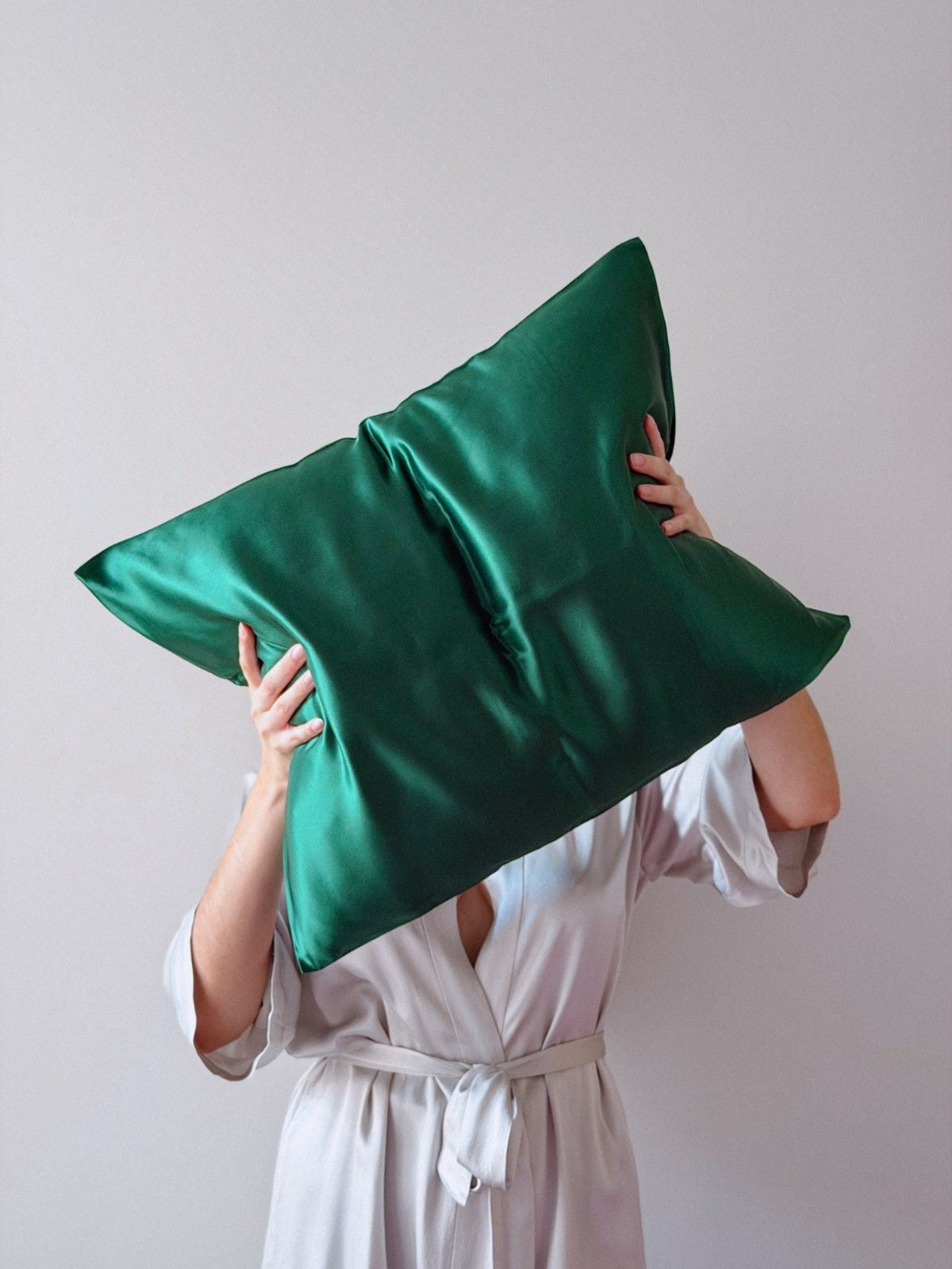 Шелковая наволочка - Изумрудный, 23 Момм